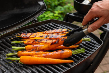 Möhren grillen