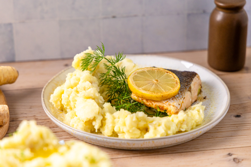 Pastinakenpüree als Beilage servieren