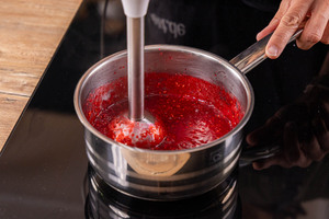 Himbeeren pürieren