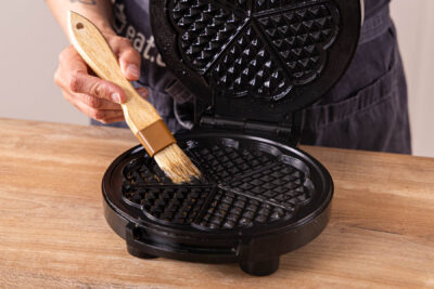 Waffeleisen einfetten