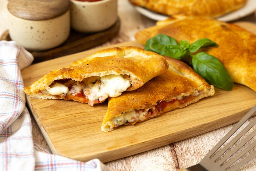 Calzone mit fertigem Pizzateig