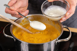 Joghurt dazugeben