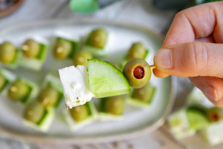 Feta-Spieße mit Gurke
