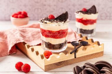 Himbeer Oreo Dessert