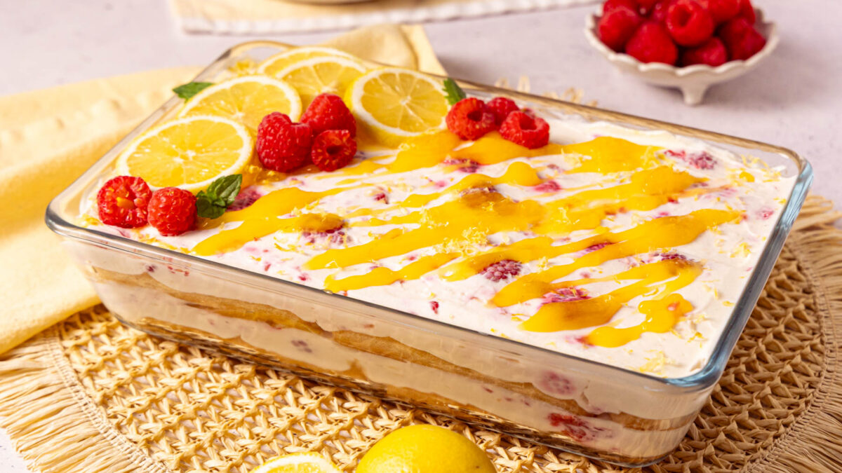 Lemon-Trifle mit Himbeeren