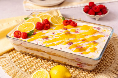Lemon-Trifle mit Himbeeren
