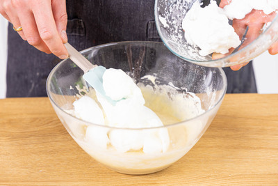 Eischnee unterheben