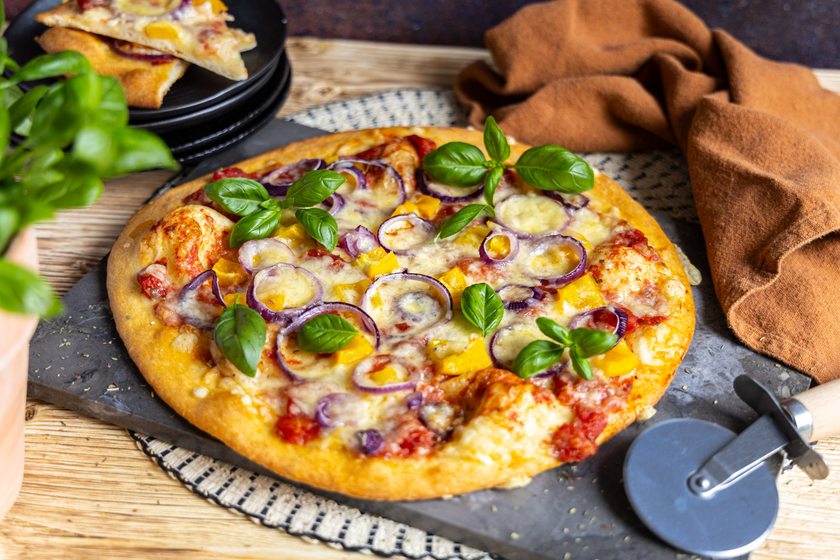 Pizza mit Quark-Öl-Teig