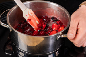 Rote Grütze kochen