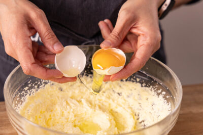 Eier unterheben