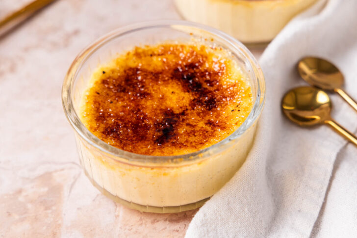Schnelle Crème brûlée im Glas