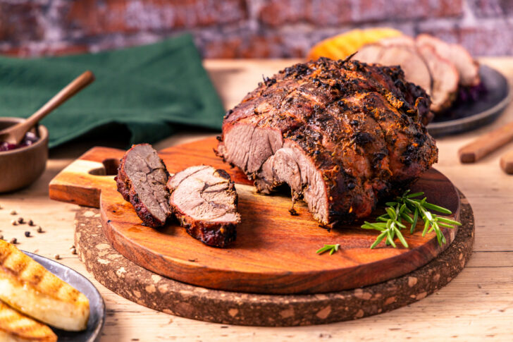Wildschweinkeule grillen
