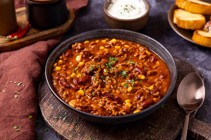 Chili con Carne mit Petersilie