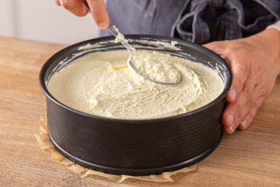 Mangocreme verteilen