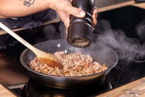 Hackfleisch würzen