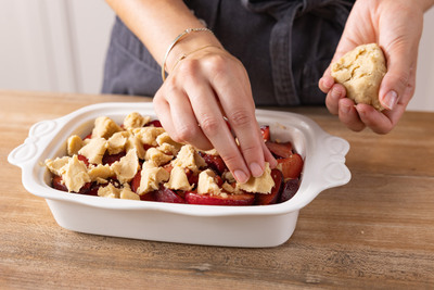 Streusel verteilen