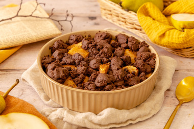 Schokoladen-Crumble mit Birne