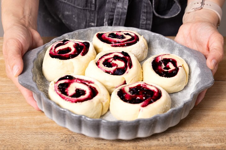 Blaubeerschnecken in Auflaufform